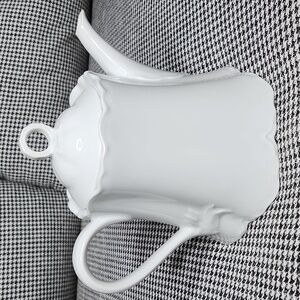 Vintage Collectable Hutschenreuther 1900's Tea Pot W/ Lid